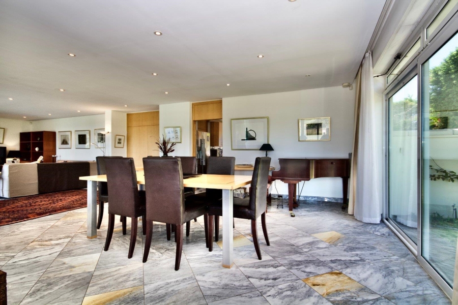 To Let 4 Bedroom Property for Rent in Sunset Links Western Cape